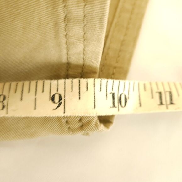 NWT Wrangler Men's 44 Beige Relaxed Fit Knee Length Tech Pocket Shorts - Picture 8 of 8